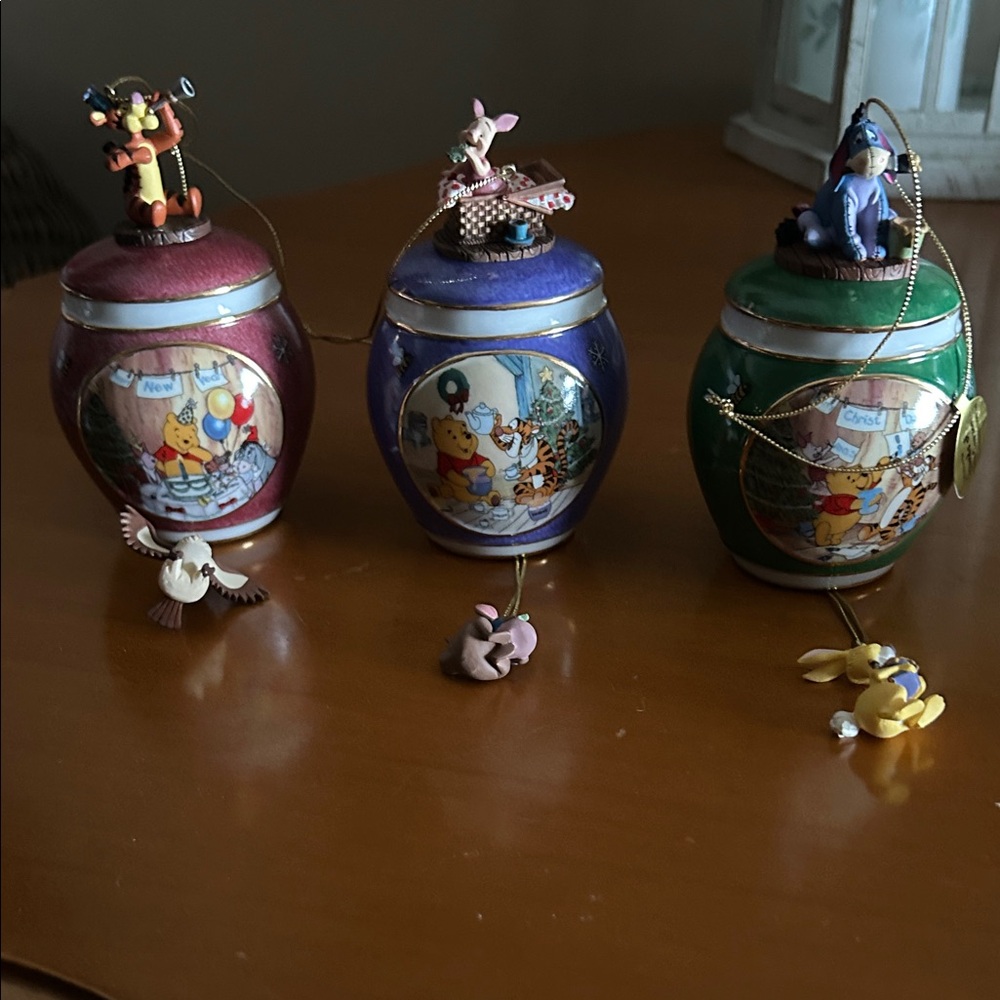 Winnie the Pooh Holiday Ornament Set